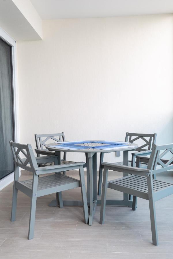 Brand New Contemporary 2 Bd Oceanfront Condo At Encantame Towers Verano E302 Playa Encanto Exterior photo